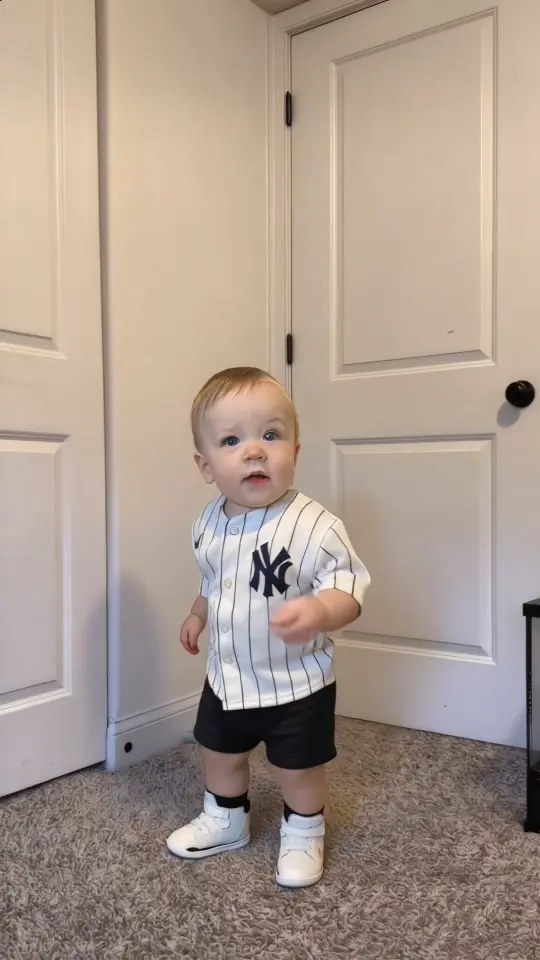 What Is the "Thank You Baby" Meme? The 50/50 Twins Origin, the Song, and the AI Dance Trend